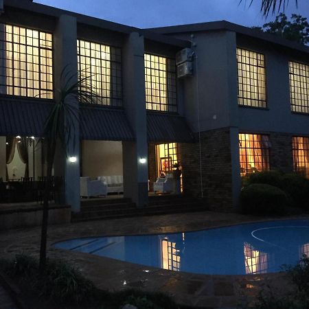 Sunset Manor Guest House Потчефструм Екстериор снимка