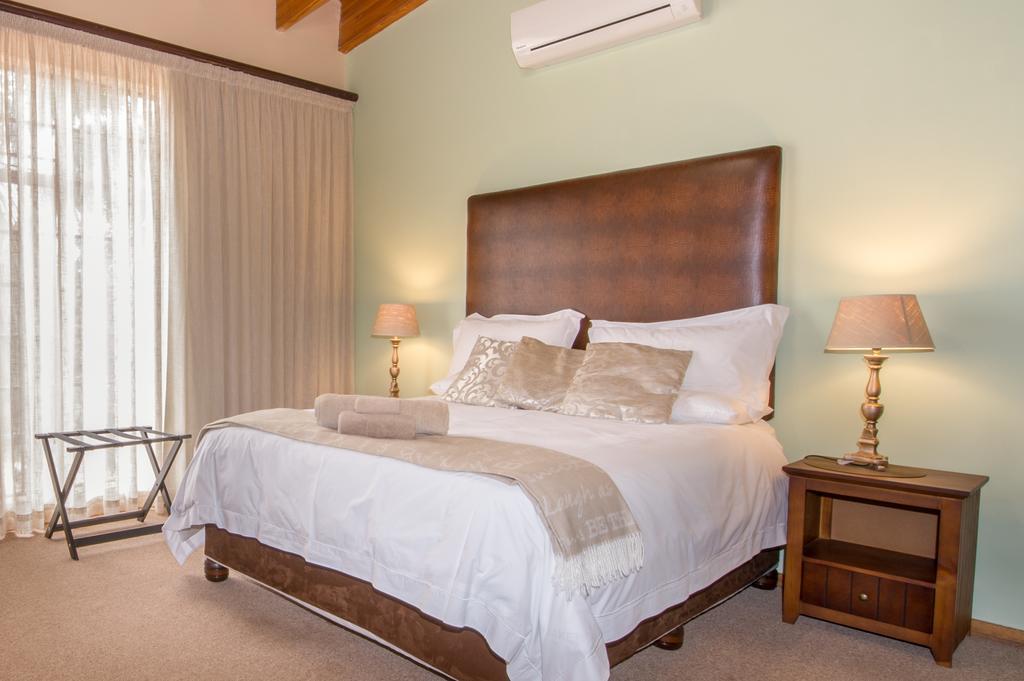 Sunset Manor Guest House Потчефструм Екстериор снимка