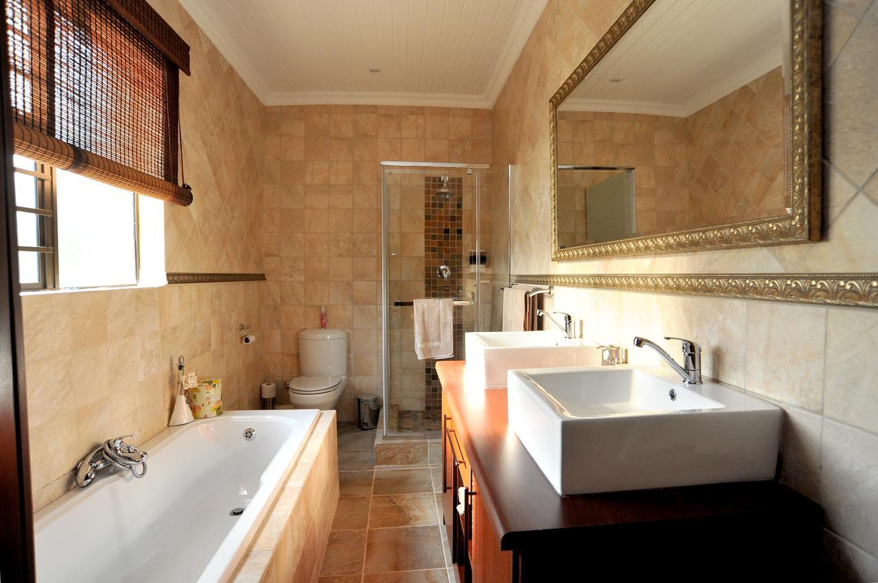 Sunset Manor Guest House Потчефструм Екстериор снимка
